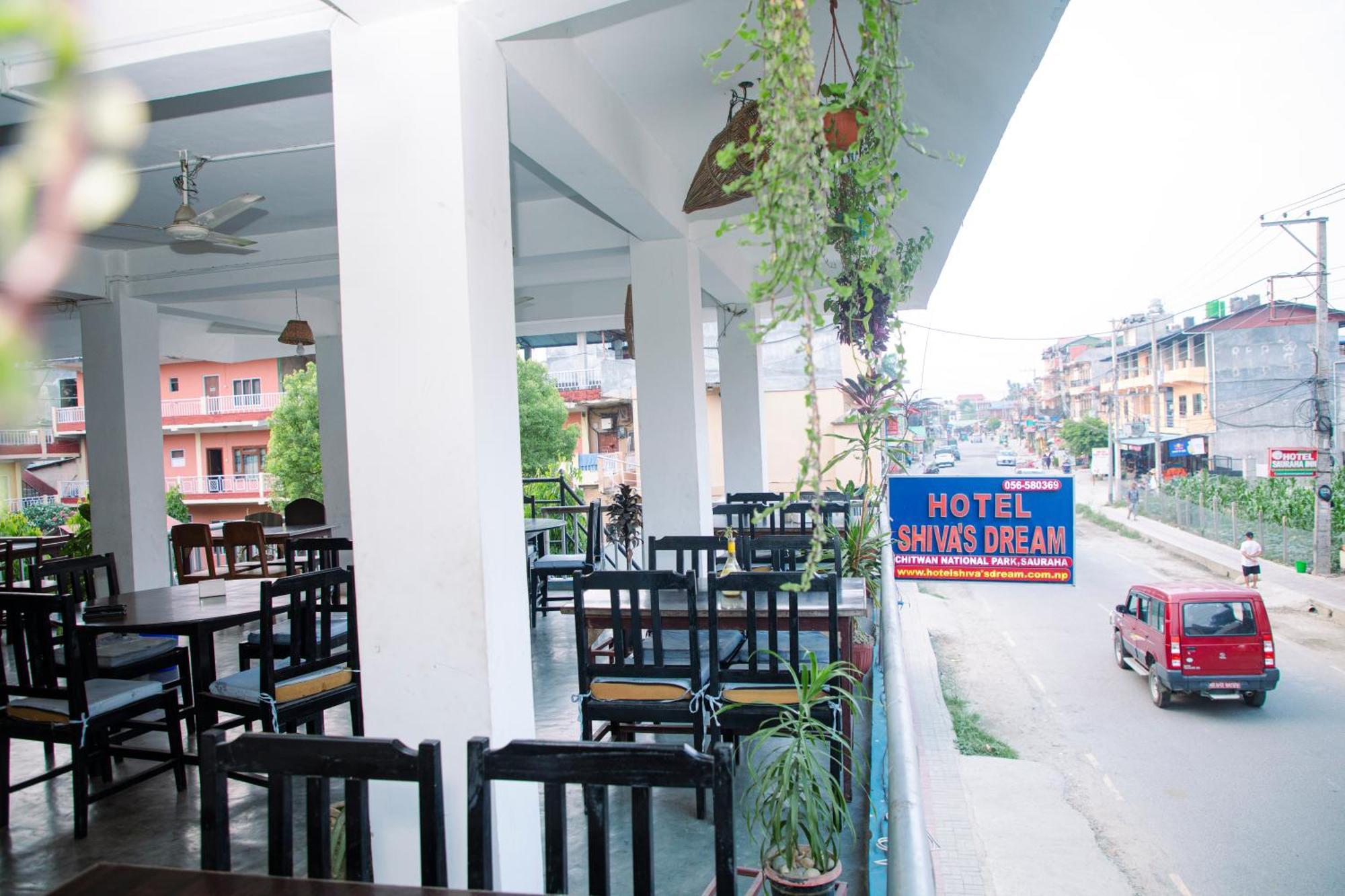 Hotel Shiva'S Dream Sauraha Kültér fotó