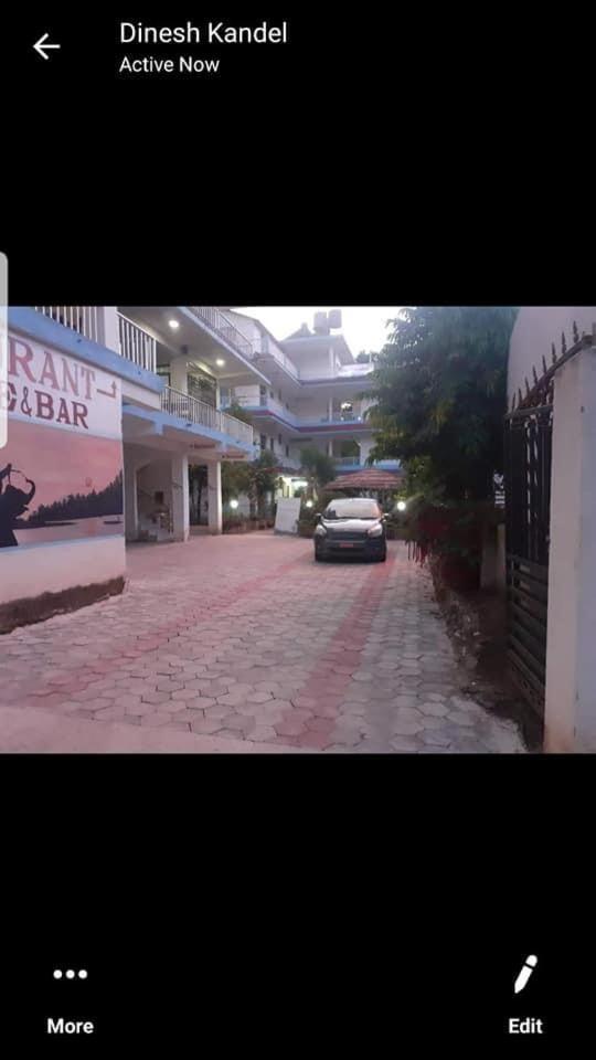 Hotel Shiva'S Dream Sauraha Kültér fotó